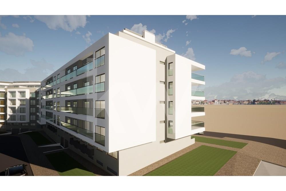 Apartamento T4 duplex, em construção., Montijo